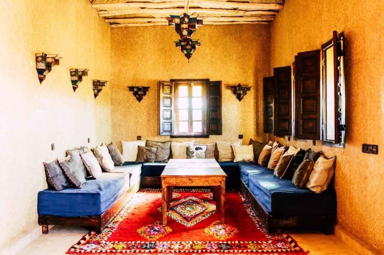 Riad Caravasar Merzouga Exterior photo